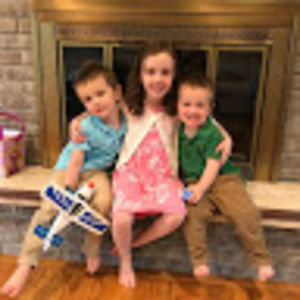 Meet your Posher, Dana